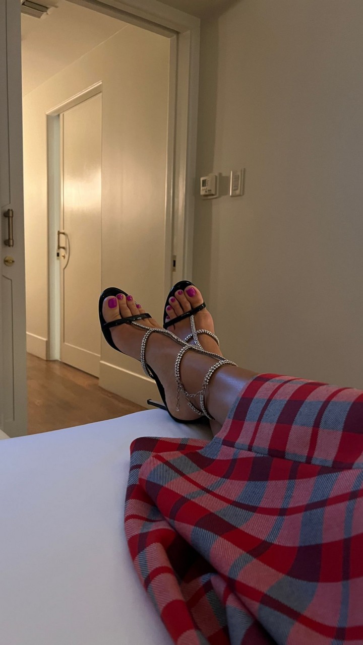 Jessica Serfaty Feet